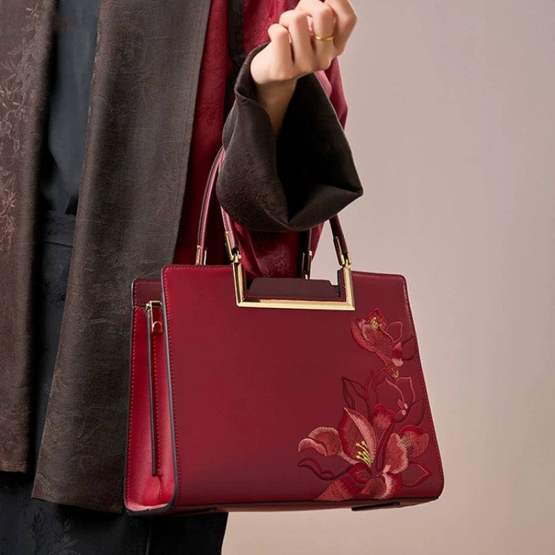 Sinocultural Embroidery Leather Red Tote Bag Magnolia Women's Handbag - 图片 2