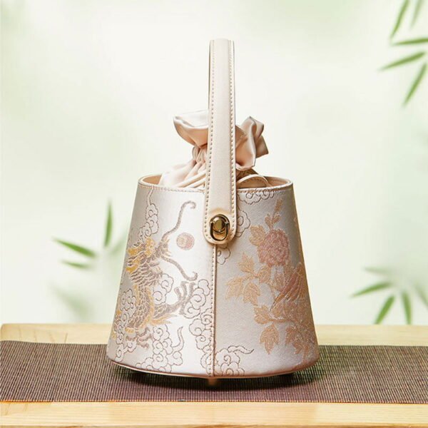 Brocade Jacquard Leather Drawstring Bucket Bag - 图片 5