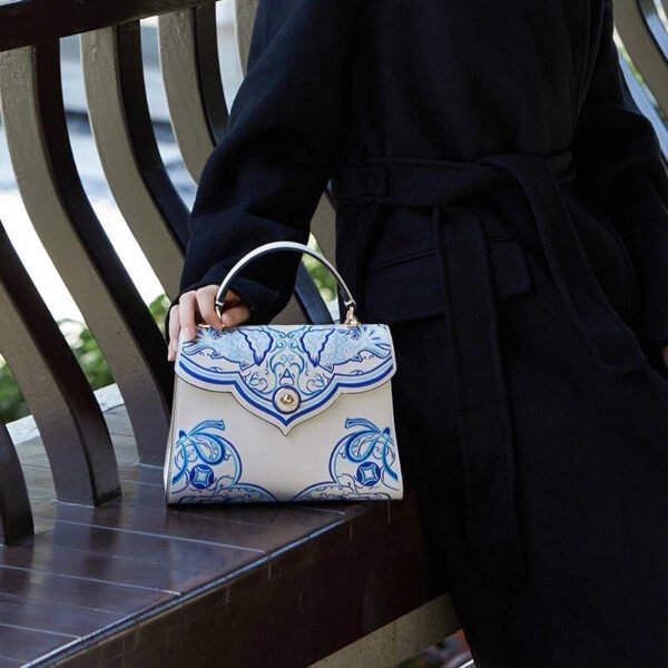 Embroidery Leather Blue Tote Bag Fortune Koi Fish Handbag - 图片 3