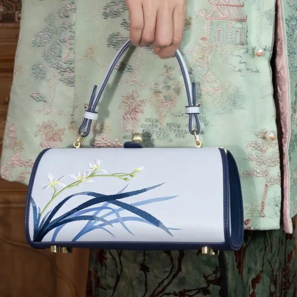 Embroidery Leather Blue Barrel Bag Orchid Cylinder Chain Handbag - 图片 2