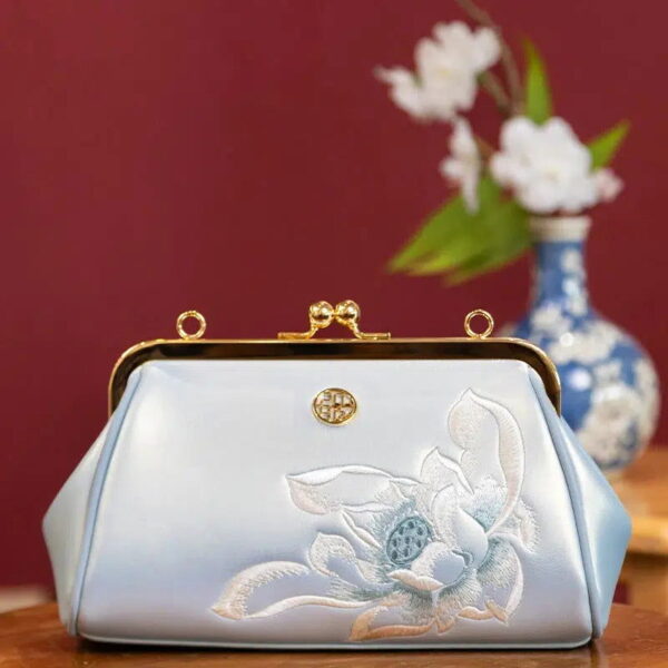 Embroidery Leather Kiss Lock Clutch Bag Lotus Evening Handbag - 图片 9