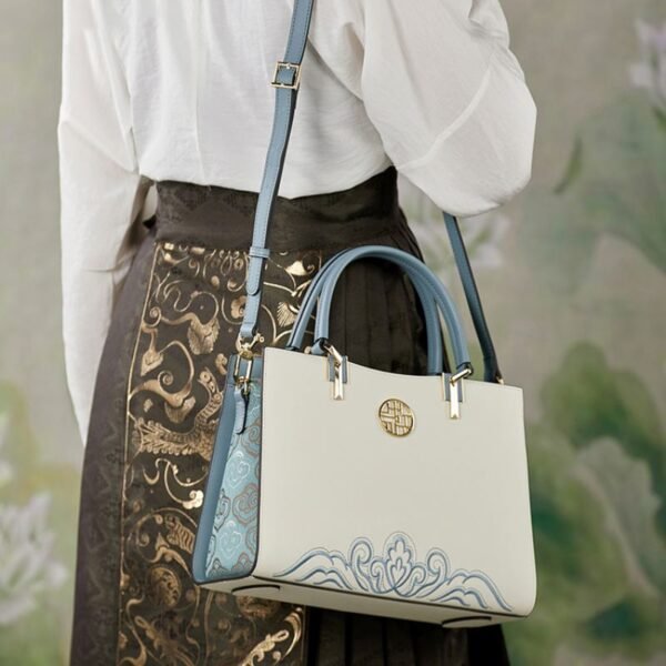 Embroidery Leather Crossbody Tote Bag Chinese Style Handbag - 图片 7