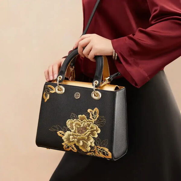 Embroidery Leather Black Lady Bag Gold Peony Luxury Handbag - 图片 4