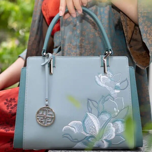 Embroidery Leather Magnolia Crossbody Tote Bag Women Handbag - 图片 3