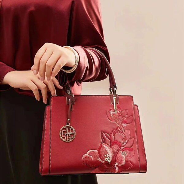 Embroidery Leather Magnolia Crossbody Tote Bag Women Handbag - 图片 6