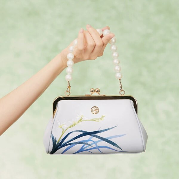 Embroidery Leather Blue Chain Kiss Lock Clutch Handbag Orchid - 图片 4