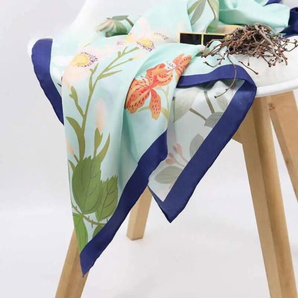 Mulberry Silk Elegant Floral Silk Chiffon Scarf 87 x 87 cm & 175 x 107 cm - 图片 2