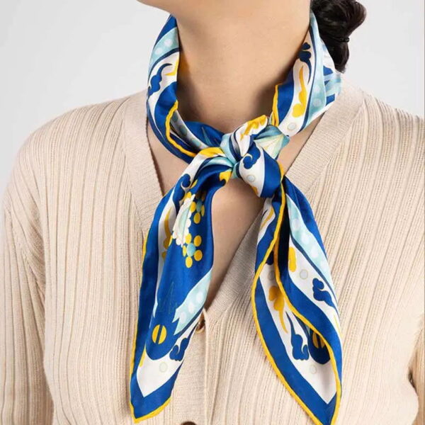 14 Momme Mulberry Silk Square Scarf Phoenix Crown 63x63cm - 图片 2