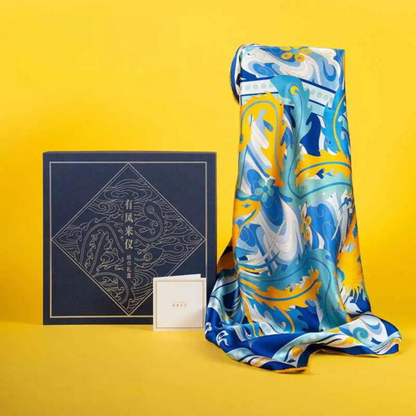 14 Momme Mulberry Silk Square Scarf Phoenix Crown 63x63cm - 图片 9