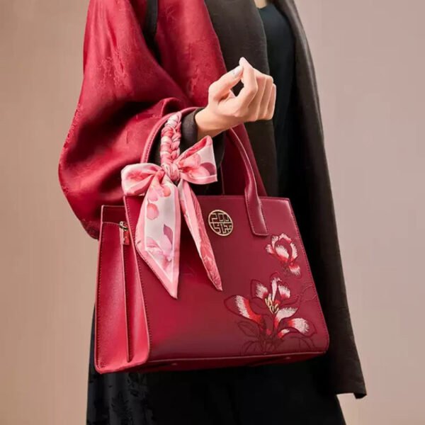 Embroidery Leather White Commuting Handbag Orchid with Scarf - 图片 8